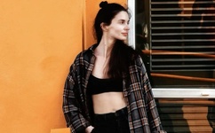 色美国十次啦快播